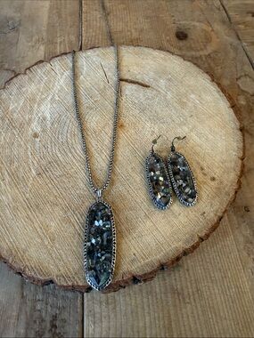 Kendra Scott Silver-Tone Gray Mosaic Elle Pendant Necklace & Earrings